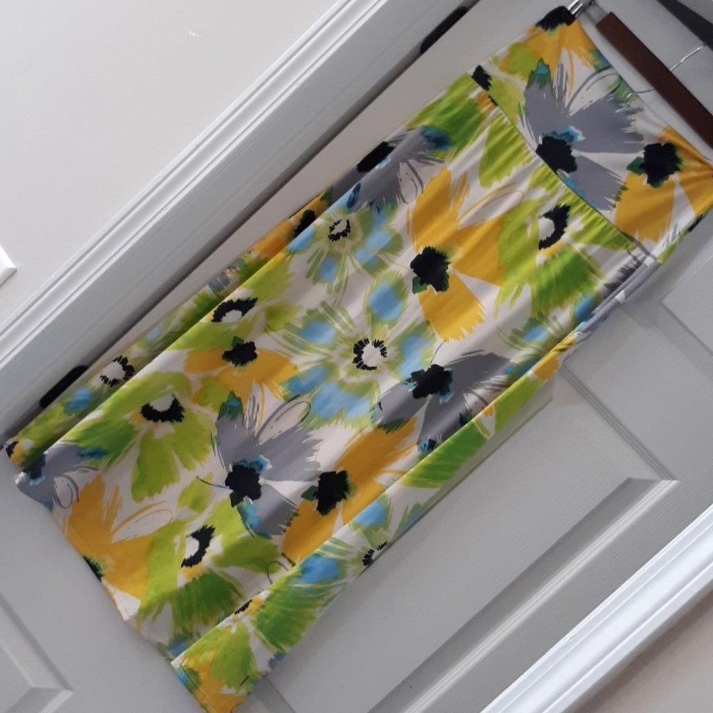 Floral maxi skirt